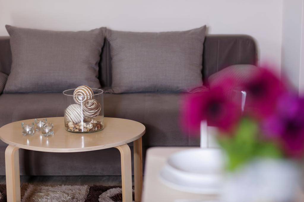 Petra Thea Apartment Kalamata Eksteriør billede
