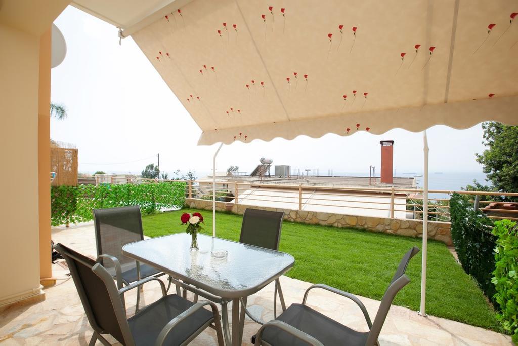 Petra Thea Apartment Kalamata Eksteriør billede