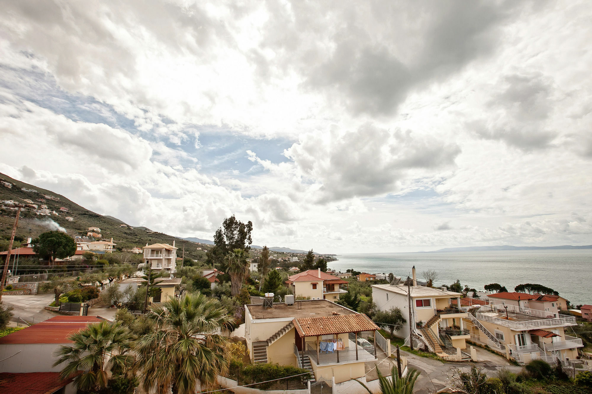 Petra Thea Apartment Kalamata Eksteriør billede