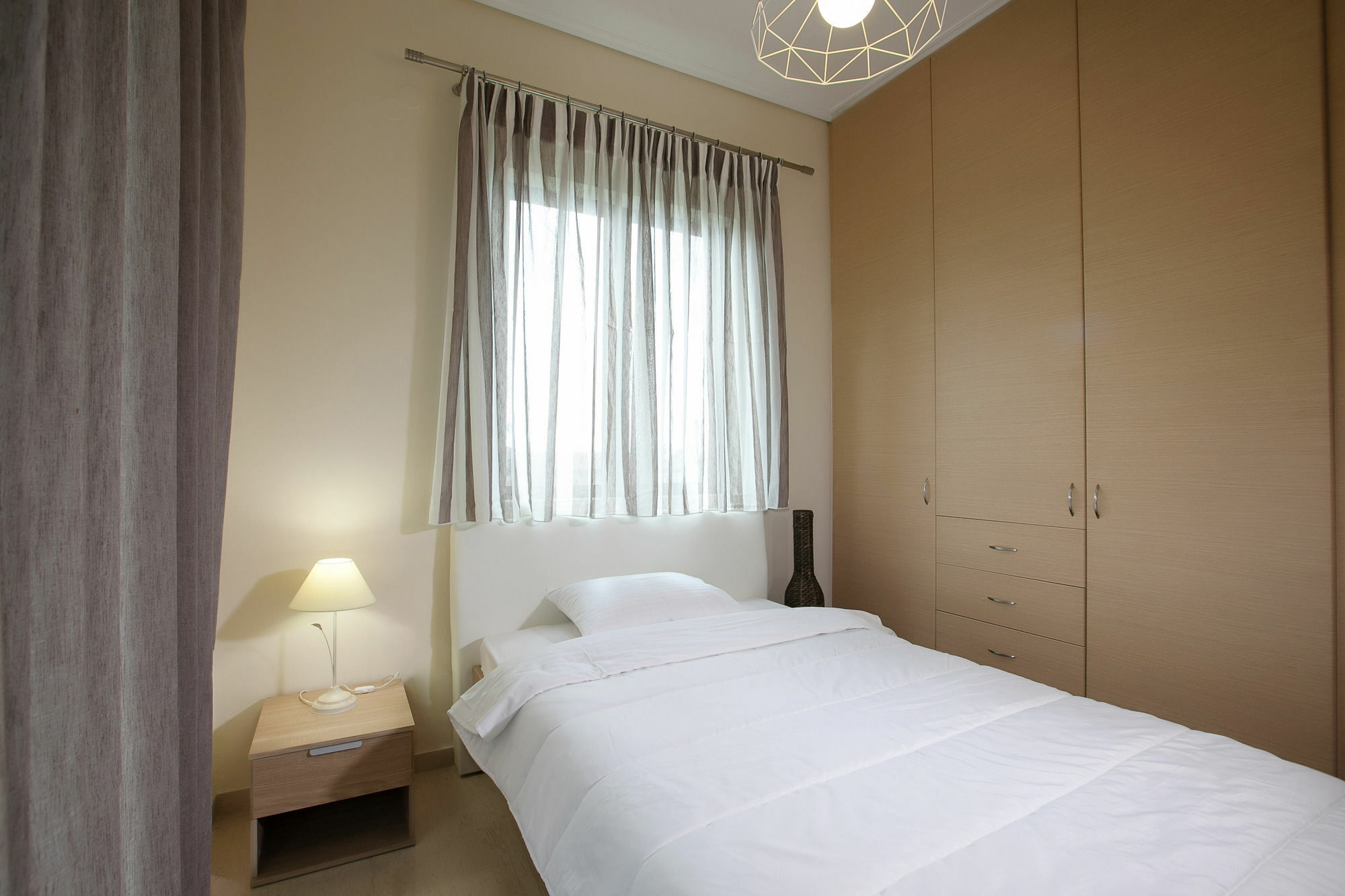 Petra Thea Apartment Kalamata Eksteriør billede
